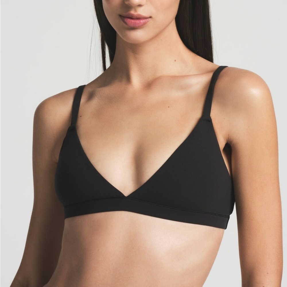 Skims Fits Everybody TRIANGLE BRALETTE